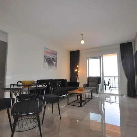 شقة 2 Bedroom Castamar